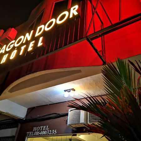 Dragon Door Hotel 시티아완 외부 사진