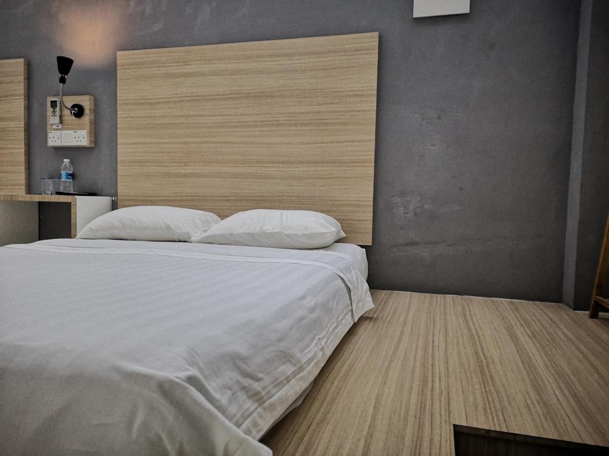 Dragon Door Hotel 시티아완 외부 사진